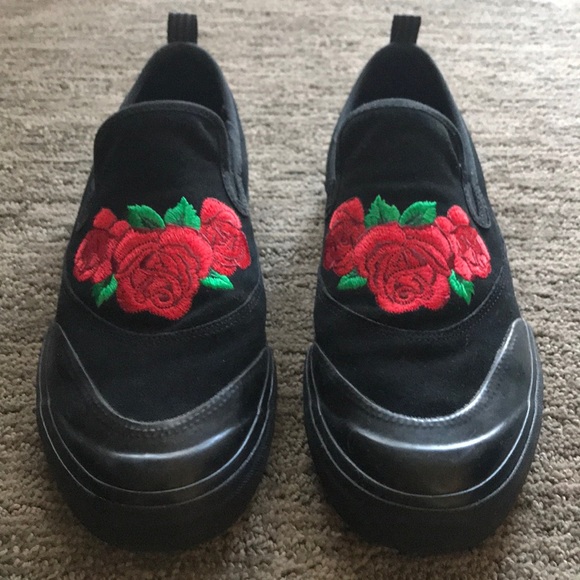 slip on match courts